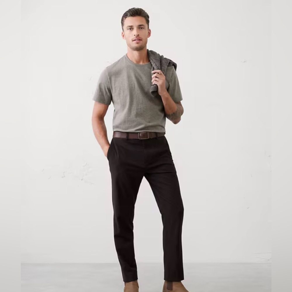 Banana Republic Men's Taupe Heather Short Sleeve Tee